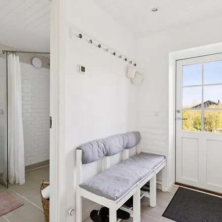 3 Bedroom Lovely In 度假居 斯莱格思